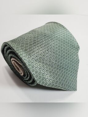 Tommy Hilfiger Green Geometric Pattern Men's Silk Neck Tie 57x3.75"